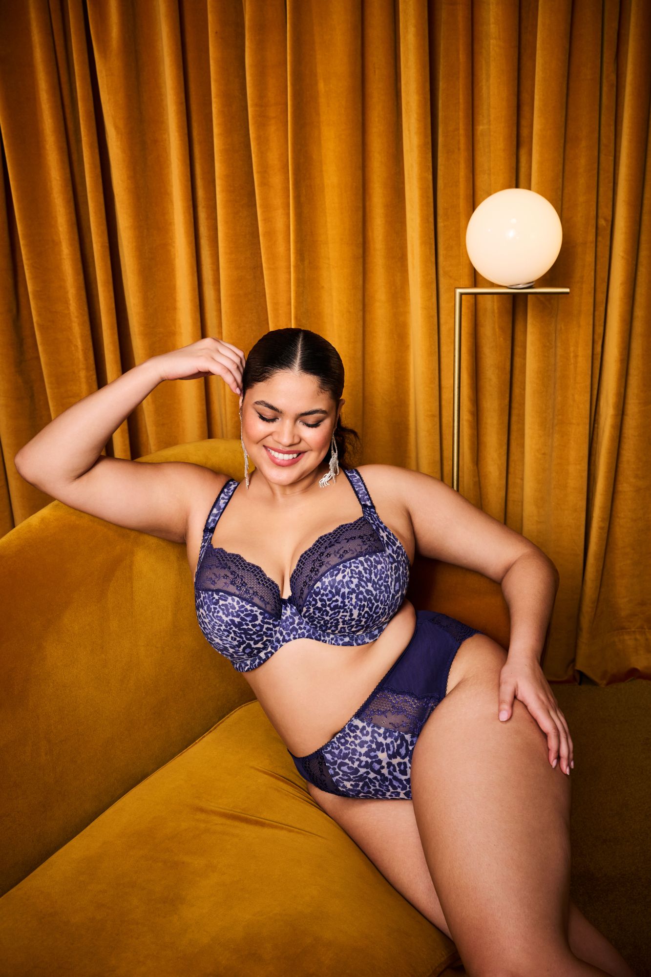 LUCIE MIDNIGHT UW-PLUNGE-BRA-STRETCH EL4490 HIGH-LEG-BRIEF EL4498 WEB